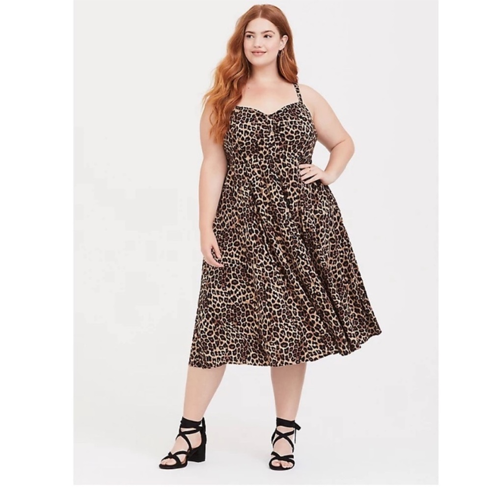 NWOT TORRID MIDI CHALLIS BUTTON-FRONT DRESS - ANIMAL PRINT
